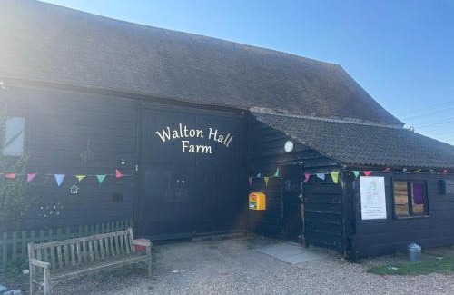 Stanford-le-Hope Bed & Breakfast | Guest Rooms at Walton Hall Farm