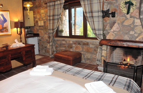 Kalambaka Apartment | Guest Stone House in Aidona #1