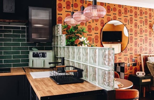 Penarth Condo | Guest Studio for 2 I Private I Self Contained I Near Cardiff