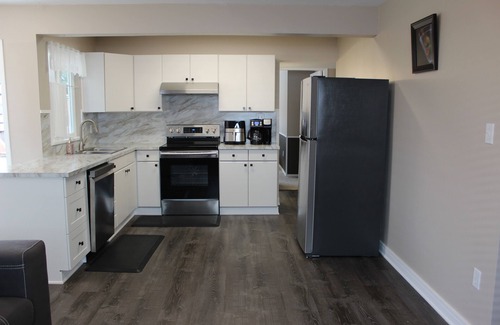 Aldergrove House | Guest Suite In Langley Township