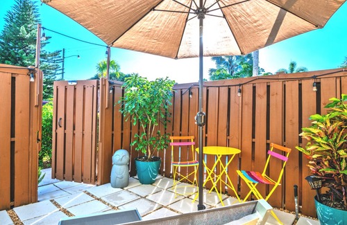 Poinsettia Heights Apartment | Guest Suite with Private Entry & Bath, Charming Patio, Near Beach and Airport