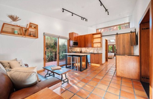 Sedona Condo | Guest Suite With Up Close Chapel & Red Rock Views