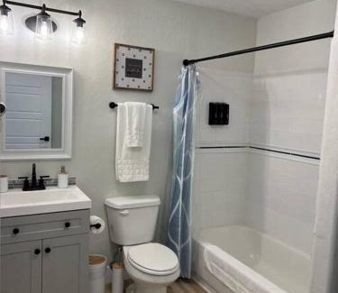 Idaho Falls Apartment | Guest Suites 1998 #2 - Restful 1 bedroom 1 bath Suite