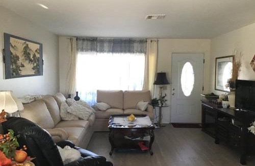 Rancho Bernardo House | Guest Suites in High Tech Park