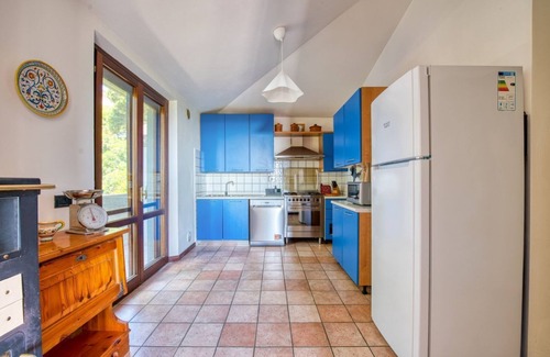 Corciano Apartment | GuestHost - Bright Apartment with View Corciano