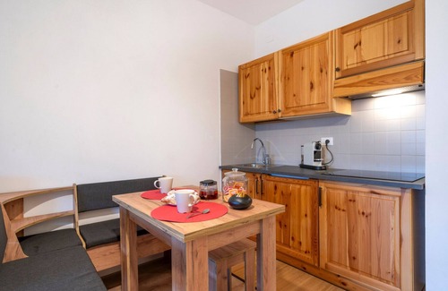 Tarvisio Apartment | GuestHost - Lovely Flat x6 in Nature with Parking Space