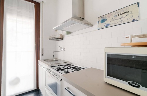 Zona Solari Apartment | GuestHost - M4 California Bright Apartment