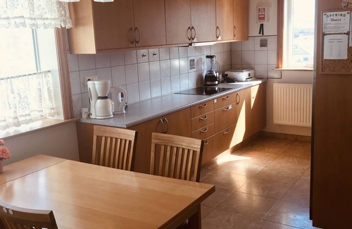 Vestmannaeyjar House | Guesthouse Árný