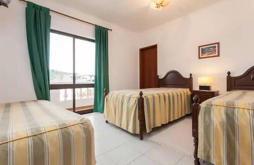 Igreja Nova House | Guesthouse A Lareira