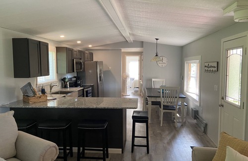 Montour Falls House | Guesthouse at the Woodlands