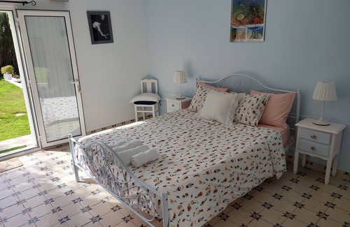 Alcobaca Bed & Breakfast | Guesthouse/bed & breakfast/Quartos of hospedes- NAZARÉ- ALCOBAÇA.