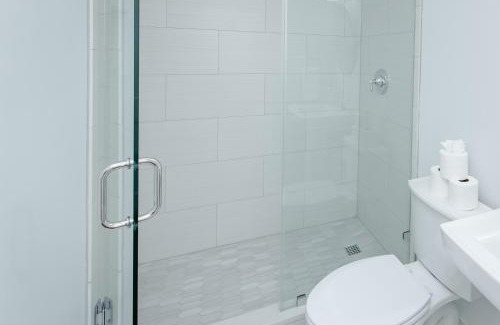 Cannonborough Elliotborough House | Guesthouse Charleston WEST 62 and 64