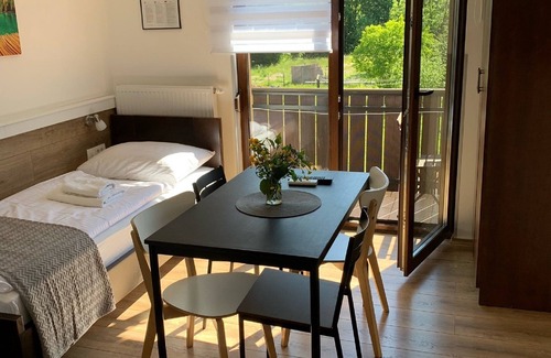Jezerce House | Guesthouse Family Bosnic