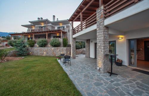 Mesaia Trikala House | Guesthouse Diochri