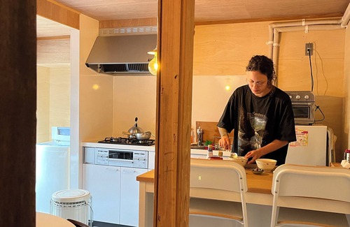 Chino House | GUESTHOUSE HOALOHA 4 SEASONS