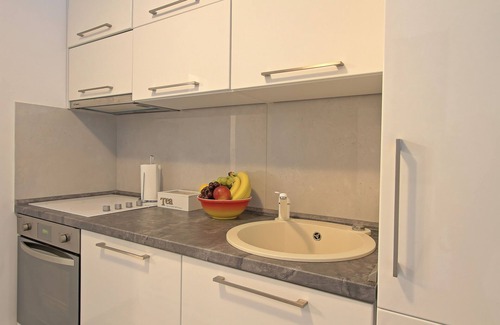 Brinje House | Guesthouse in heart of Lika county with view to the Sokolac castle