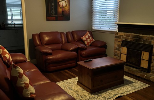 Shortland House | Guesthouse in Shortland