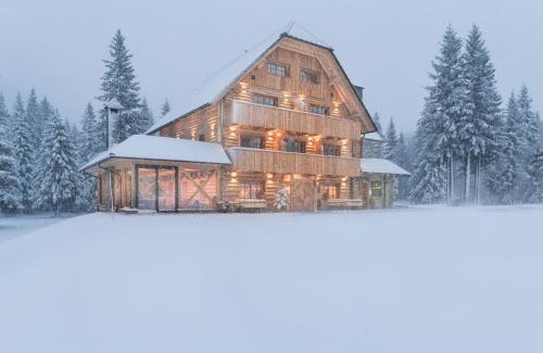 Zgornja Sorica Hotel | Guesthouse Lajnar