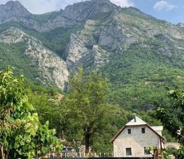 Kukes County Cabin | Guesthouse Lekaj