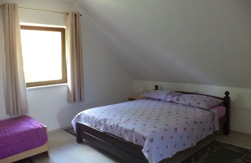 Korana House | Guesthouse Loncar is waiting for you! Just come and enjoy :)