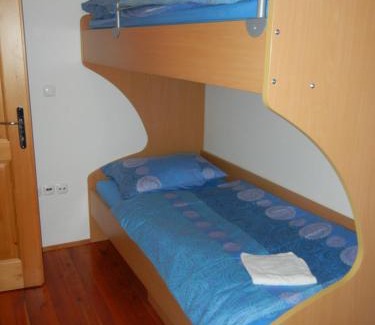 Spodnja Sorica House | Guesthouse Macesen