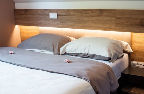 Ig House | Guesthouse Mars