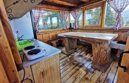 Pitomine House | Guesthouse Planinarski dom Neviđen'o