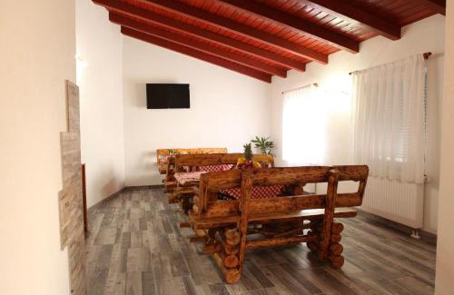 Vrhovine House | Guesthouse Samolov