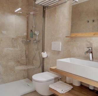 Vrhnika House | Guesthouse Turšič
