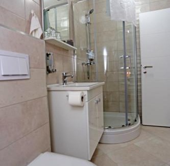 Gradina House | Guesthouse Villa DomeNico