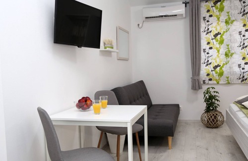 Gradina House | Guesthouse Villa DomeNico