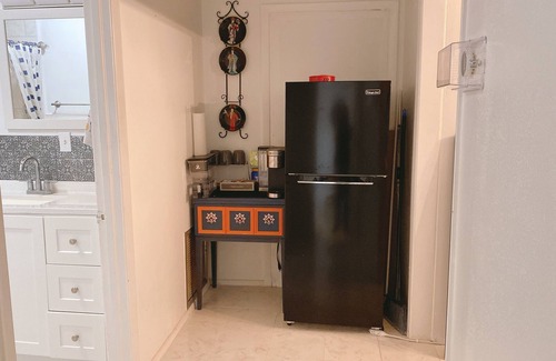 Dock Junction House | Guesthouse w 2 bedrooms at the heart of Brunswick, close to St Simons Island