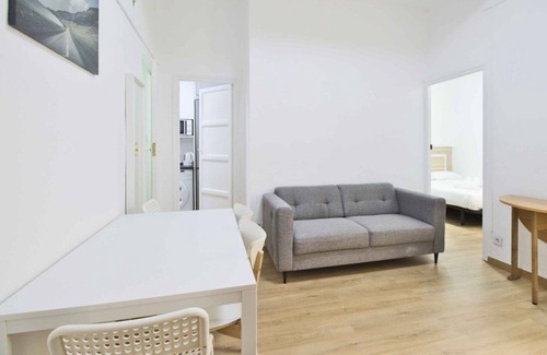 Almagro Apartment | GuestReady - A cosy nest in the city centre