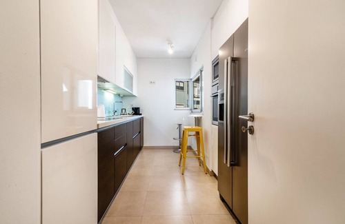 Alges Apartment | GuestReady - Alges Apt with Stunning Rooftop Pool