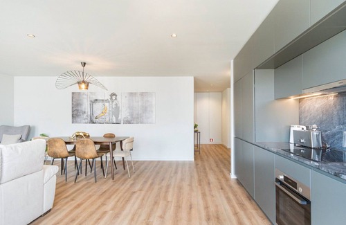 Mafamude Apartment | GuestReady - Blue Roof