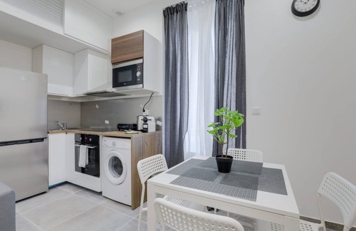 Villette Gare Apartment | GuestReady - Beautiful Minimalist Central Flat