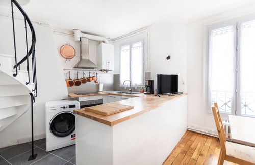 Croulebarbe Apartment | GuestReady - Bright and Spacious Duplex in 5th Arr