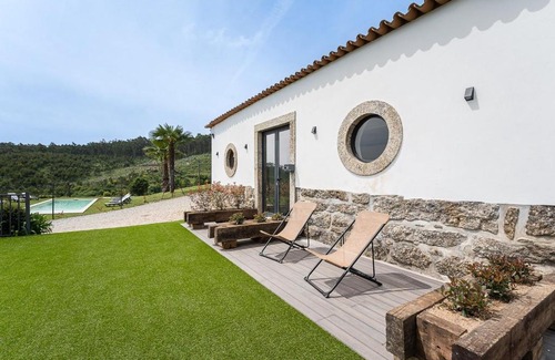 Silveiros House | GuestReady - Casas de Fralães