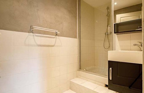 Le Pharo Apartment | GuestReady - Charming retreat near the beach