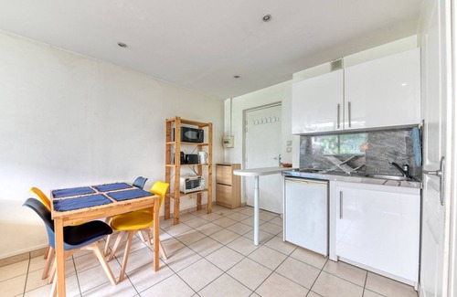 Zola - Pressense Apartment | GuestReady - Cozy Villeurbanne Getaway