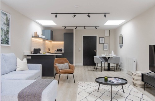 Blackrock Apartment | GuestReady - Deluxe seaside getaway in Dublin