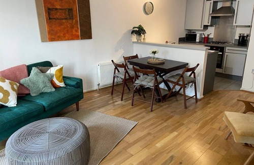 Rotherhithe Apartment | GuestReady - Elegant Getaway in London