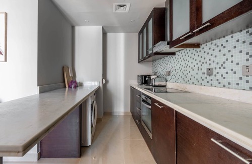 Business Bay Apartment | GuestReady - Elegant Home in Business Bay