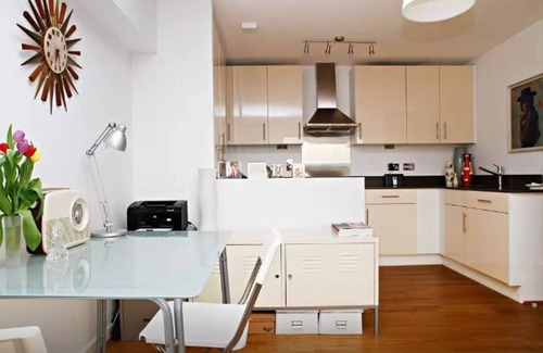 Crouch End Apartment | GuestReady - Fabulous views from Mini Penthouse
