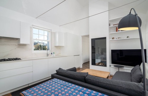 Sands End Apartment | GuestReady - Modern Flat in Fulham