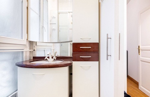 Saint-Victor Apartment | GuestReady - Parisian Bliss near Notre-Dame