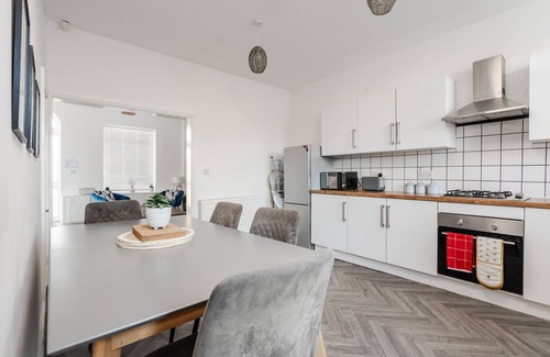 Failsworth Apartment | GuestReady - Peaceful retreat in Failsworth