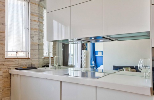 Notre-Dame-des-Champs Apartment | GuestReady - Refined Escape with Panoramic Views