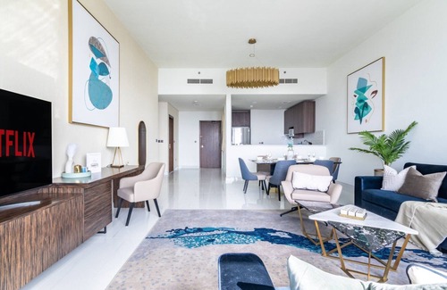 Dubai Internet City Apartment | GuestReady - Sea view apt overlooking The Palm