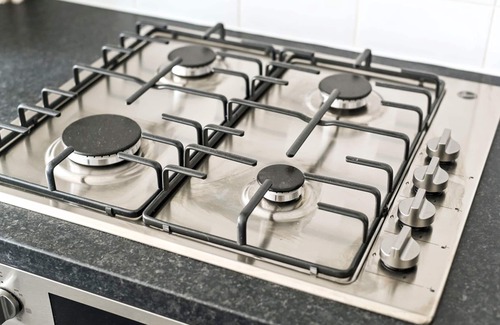 St. Leonard's Apartment | GuestReady - South London Retreat